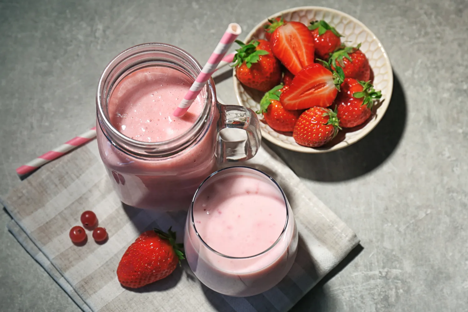 Homemade strawberry smoothie with fresh berries providing natural energy and gut friendly nutrients for spring wellness